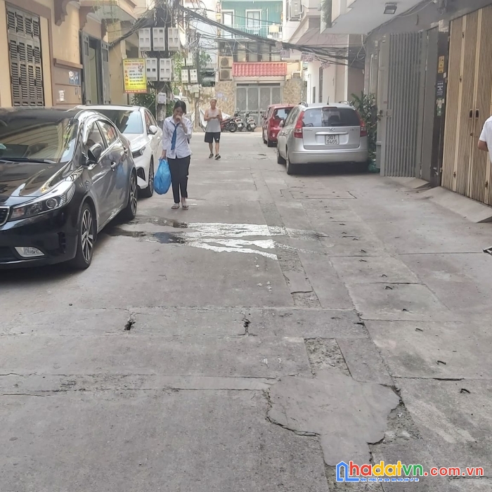 Bán gấp 2 lô đất xuân la tây hồ phân lô quân đội trước nhà 3m cách ô tô 15m giá đầu tư