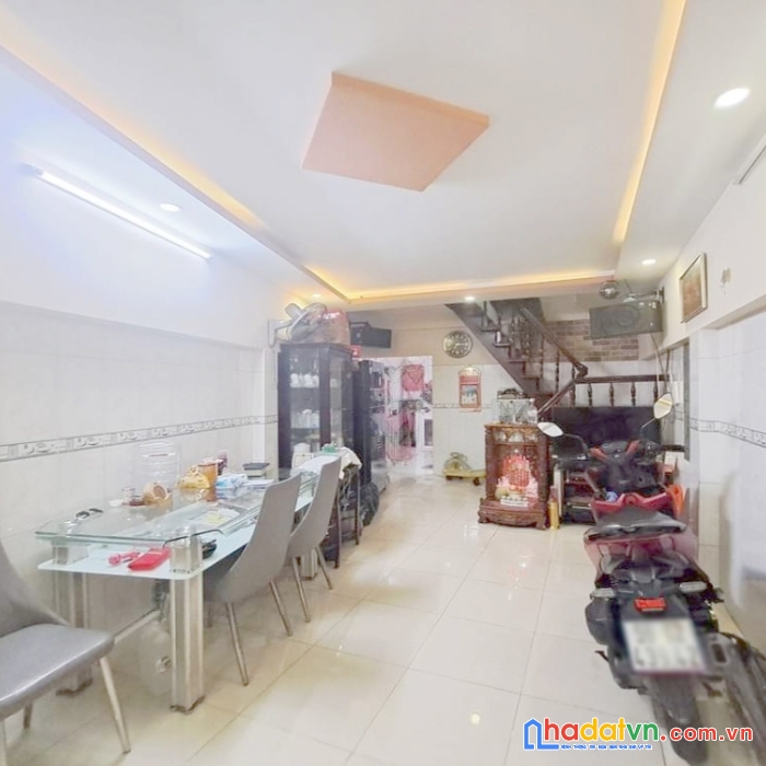 Hiếm_hậu giang quận 6_chỉ 3.8 tỷ_61m2 nhà cực đẹp 3 pn ở ngay giá rẻ