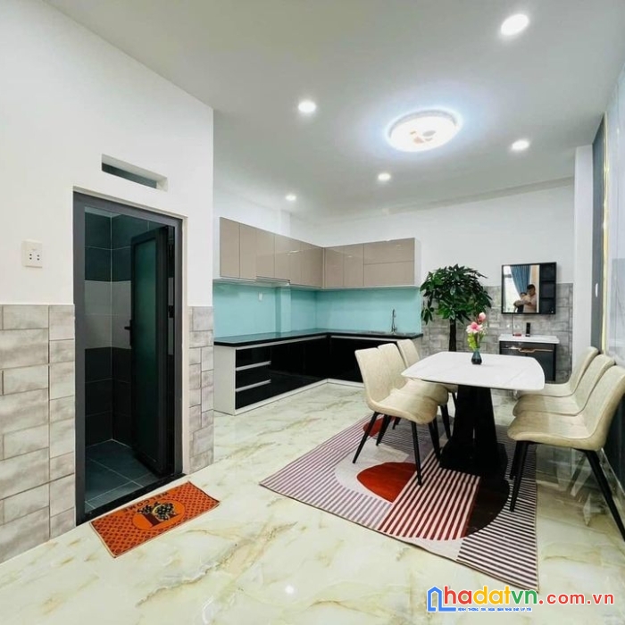 Bán nhà sát mt đường trường sa q3, 44m2, n4,2m, giá rẻ 4,8 tỷ tl