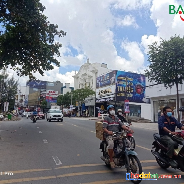Bán gấp nhà cấp 4 ngay trường thcs tam hiệp, đường ô tô thông