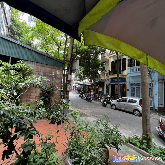 Cho thuê nhà yên hòa, cg, ngõ xe tải tránh, vỉa hè rộng mênh mông. làm vp cực đỉnh