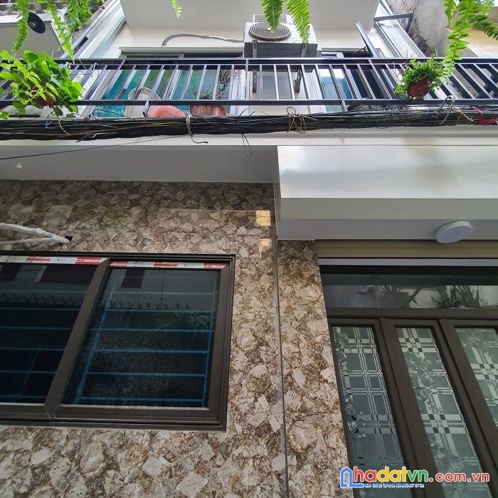 Siêu hiếm nhà nguyễn trãi - chủ tự xây – hai thoáng - ba bước ra mặt phố -tặng toàn bộ nội thất