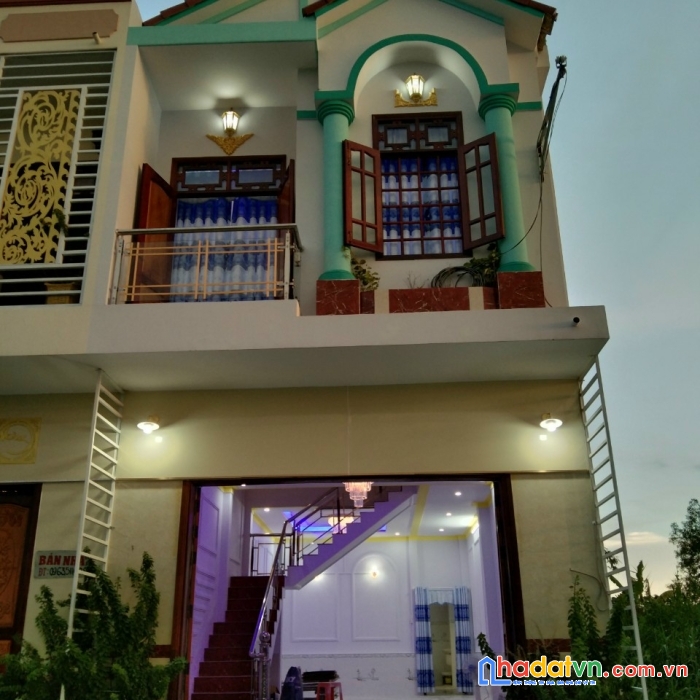 Bán gấp căn nhà mới hoàn thiện tại vĩnh long