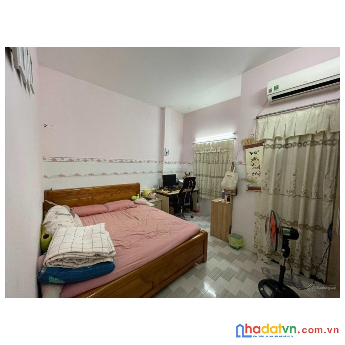 Cần bán nhà trả nợ đường nguyễn văn đậu, p.11, q.bình thạnh. dt 56m2. hẻm xe hơi  2tỷ8.