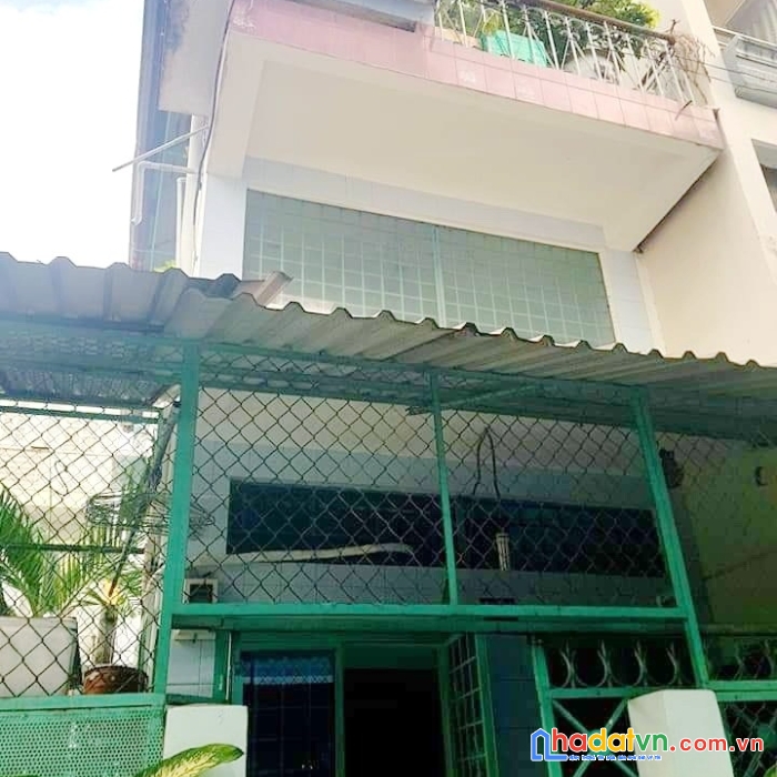Nhà sát căn góc hẻm thông gần đường hưng phú phường 9 quận 8