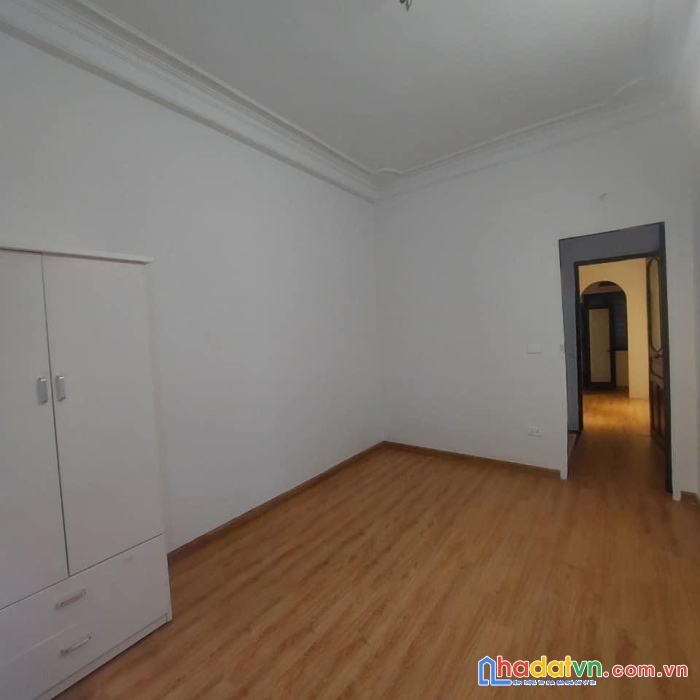 P/lô quan nhân, 35m x 4t, lô góc, ô tô đỗ cửa, chỉ hơn 4 tỷ