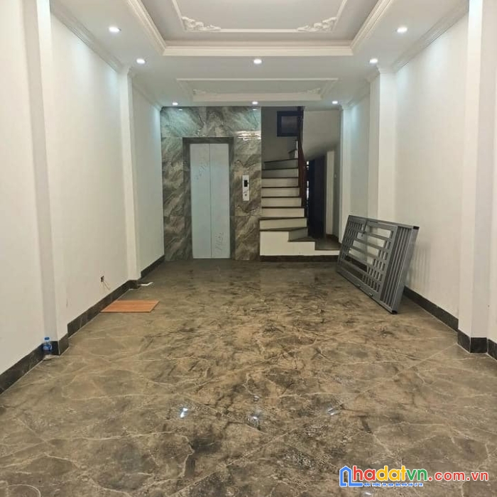 B.án nhà mặt phố trường chinh đống đa 50m2 7 tầng vỉa hè thang máy kinh doanh mới đẹp giá 18,5 tỷ