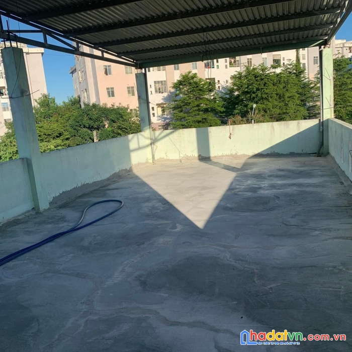 Quá hot, nhà nguyễn văn thoại, 3 tầng mới ken, ô tô đỗ, mà chỉ có hơn 5 tỷ (tiểu học)