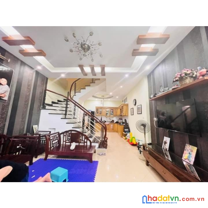Bán nhà phố  văn quán,  50m2, 3 tầng,  lô góc, nhà đẹp, giá 4.45 tỷ