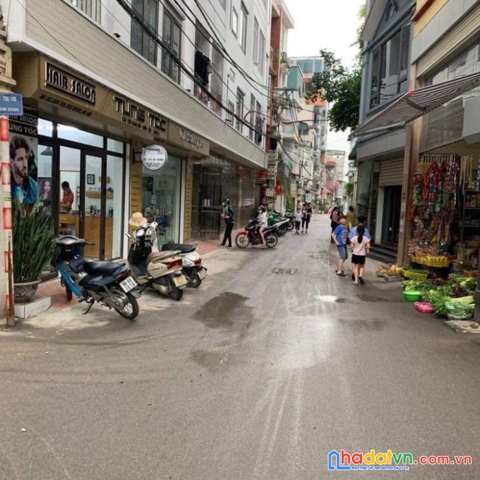 Bán nhà ngõ 181 trần phú 34m2 4t giá 4.25tỷ lô góc ô tô đỗ cửa