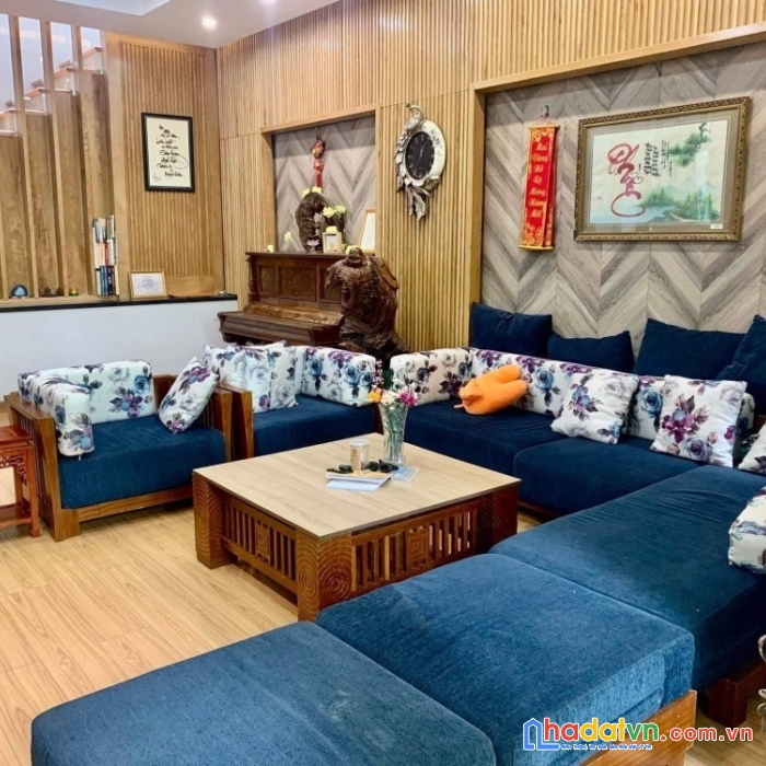 Biệt thự đặng nguyên cẩn,215m2, ngay trường skyline, giá sập hầm.