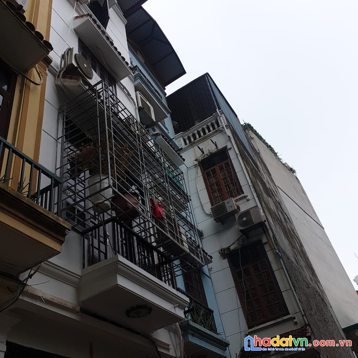Bán nhà đường trung kính - 52m2 giá 7,20 tỷ.