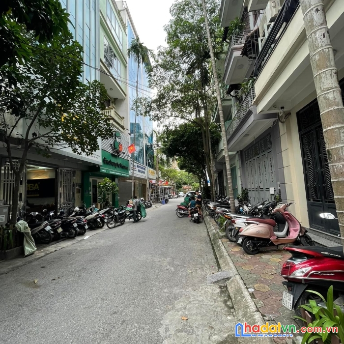 Trung kính- cầu giấy 98m, kinh doanh, cho thuê số 1 dòng tiền 80tr/tháng 35,5 tỷ
