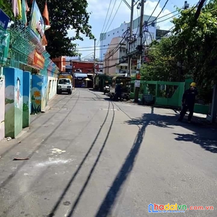 Bán nhà cmt8 tân bình, biệt thự 5 tầng, xe hơi vào nhà, 6 phòng ngủ, 73m2 giá 12.1 tỷ (tl)