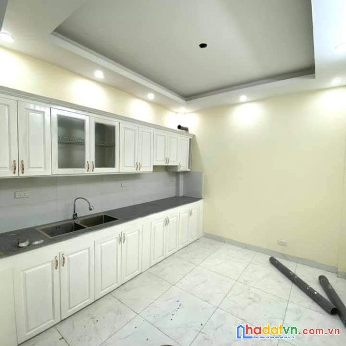 Bán nhà đa sỹ, nhà mới đẹp, 32m2, 3 tỷ 1