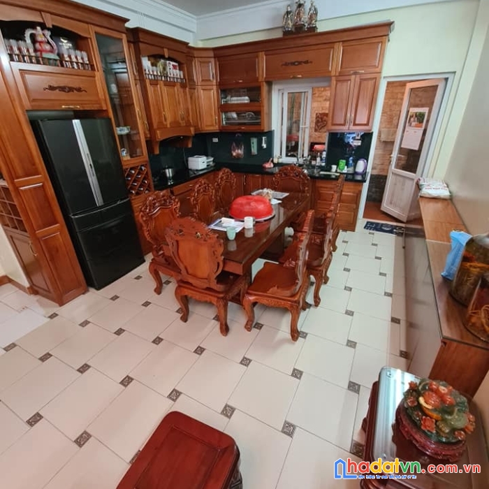 Cần tiền bán gấp, nhà đẹp 3 thoáng, dân xây, phú thượng,tây hồ ,58m2,giá 3.9 tỷ