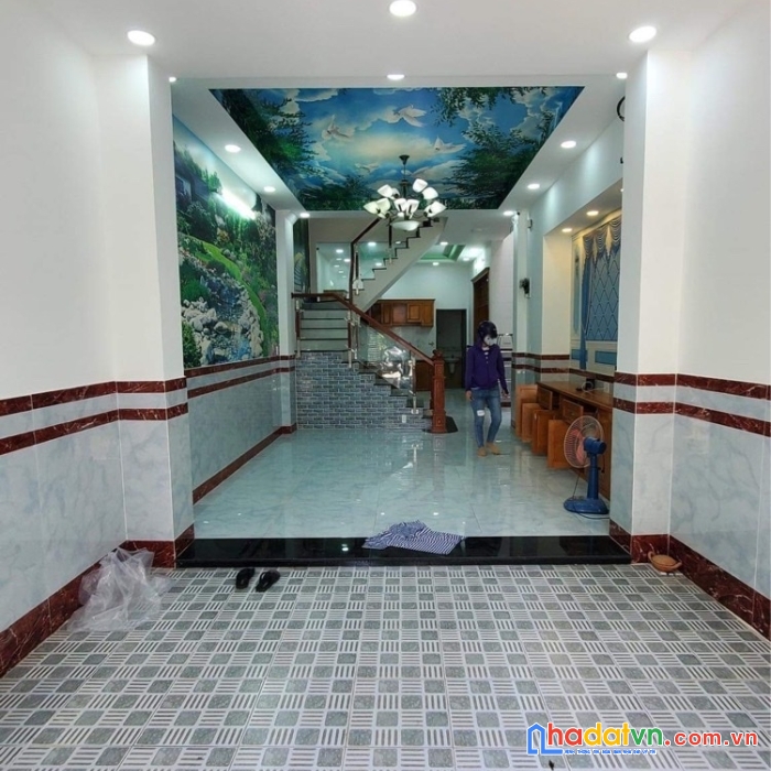 Bán nhà nguyễn ảnh thủ, quận 12-60m2-3 tầng-ôtô đậu cửa.