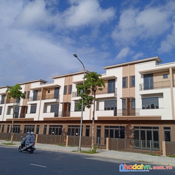 Bán nhà phố trục phố đi bộ chợ đêm kinh doanh sầm uất chỉ từ 65tr/m2