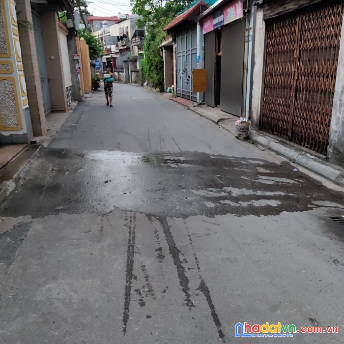 Bán đất cổ linh 35m2 mt4.1m lô góc ngõ cực nông ô tô vào đất giá 3.05 tỷ