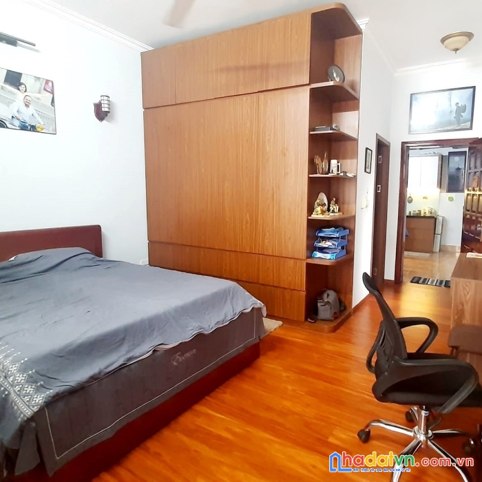 Hàng hiếm phố xã đàn, đống đa, kd, ô tô, 28m2, 3 ngủ rộng, nhỉnh 4 tỷ