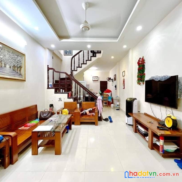 Vũ phạm hàm 50m2 – ngõ rộng – đủ nội thất – ko cần sửa. về ở ngay
