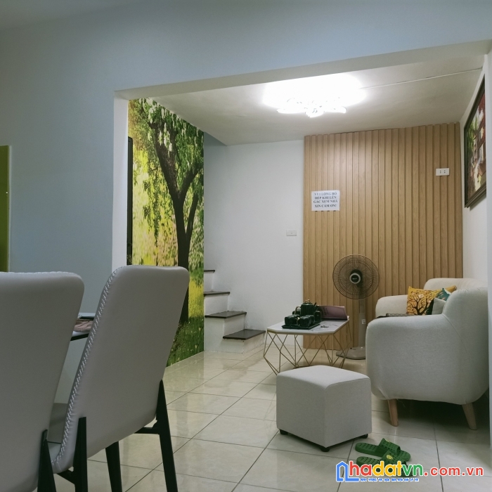 Quá đẹp ngõ rộng võ thị sáu hai bà trưng 27m2 nhỉnh 2.4 tỷ