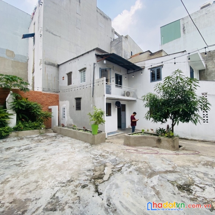 Diện tích lớn hiếm 300m2 (14x21) tân quý, tân phú, hxh, chỉ 22.5 tỷ