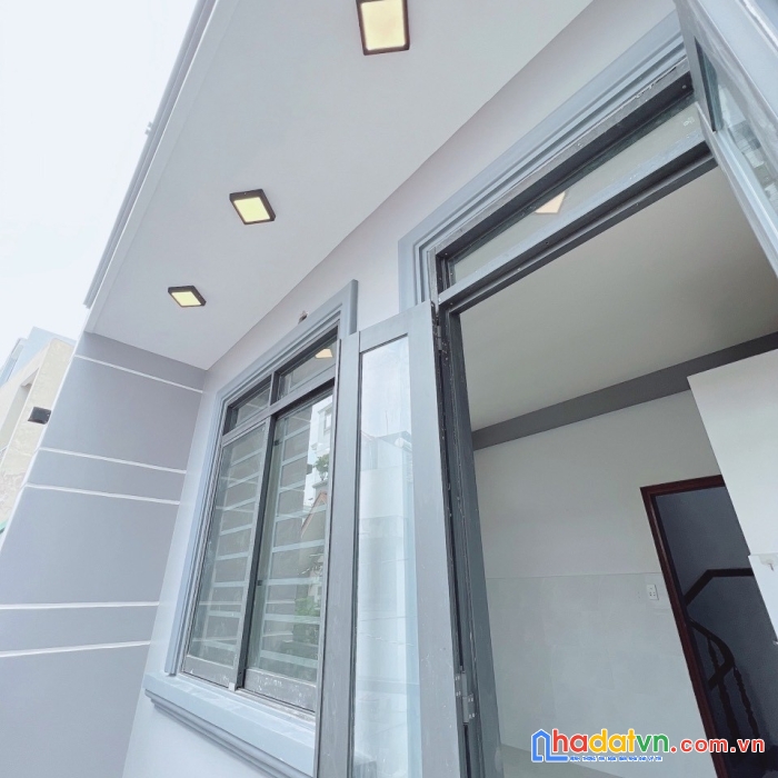 Nhà phú thọ hòa. tân phú. 24m2. 3 tầng. 1.x tỷ. nhà mới ở luôn