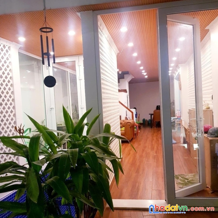 Nhà 5 lầu mặt tiền quận 12. tặng luôn nội thất cao cấp. 3 phút tới gò vâp 1 phút lê văn khương.