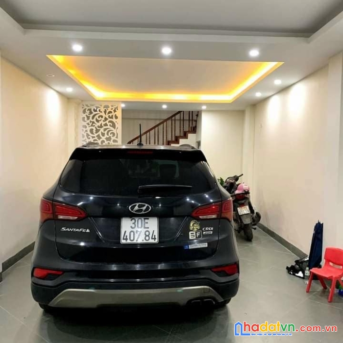 Bán nhà - lạc long quân tây hồ lộng gió - gara ô tô - ô tô 7 chỗ vào nhà - hai mặt thoáng dt: 42m2
