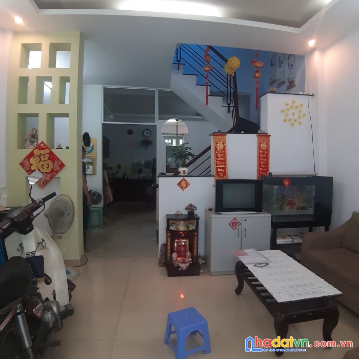 Nhà diện đẹp hiếm rẻ, đ. thống nhất, gò vấp, 4.7x12m, 3 tầng, giá 5 tỷ
