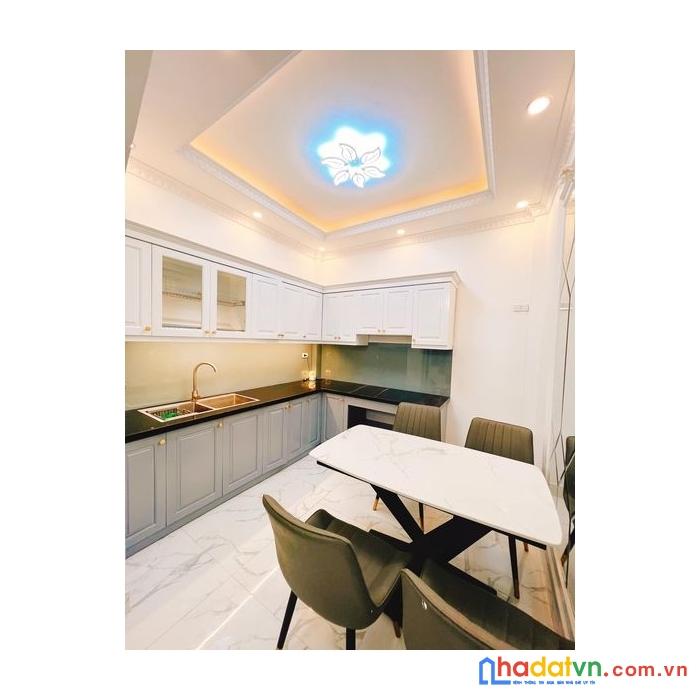 Bán nhà cầu dậu,kim giang, dt 36m2 x4 tầng,ngõ nông,rộng,về ở luôn,giá 3,219 tỷ,có sổ đỏ đẹp
