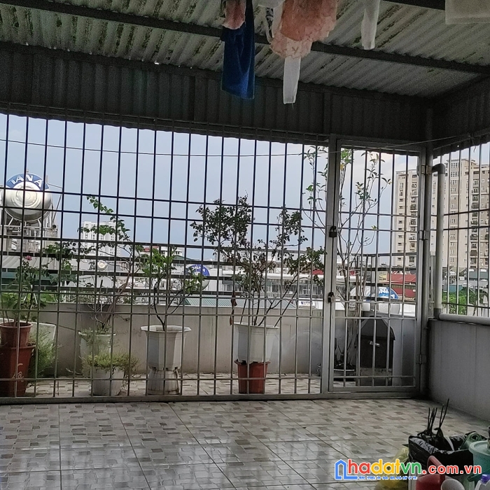 Bán nhà ngọc thụy, long biên,45m2 x 5 tầng, mt 4,6m. gara, đủ nội thất, nhà đẹp ở ngay