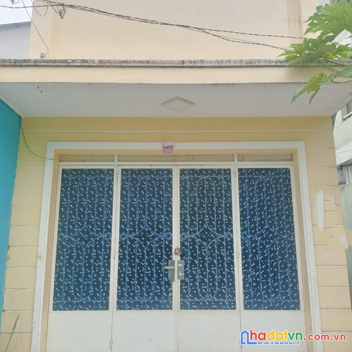 Bán nhà bình tân, hxh đổ cửa, ngay tỉnh lộ 10, đối diện tên lửa, sổ vuông a4, 2 tầng, 4.2x12.5m,