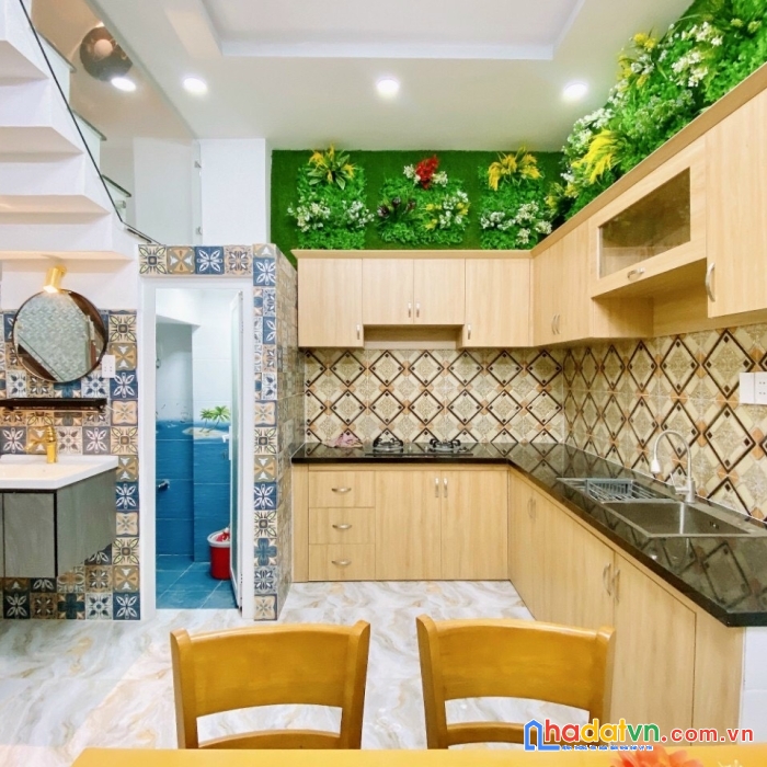 (bình thạnh) nhà hẻm 3m, nơ trang long, 4 x 8m, 2 lầu, dân trí, dt 32 m², giá 3.8 tỷ