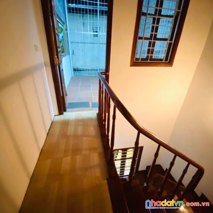 Bán nhà hào nam 30mx4t 3.98 tỷ gần phố - ngõ 3 gác - 3 mặt thoáng
