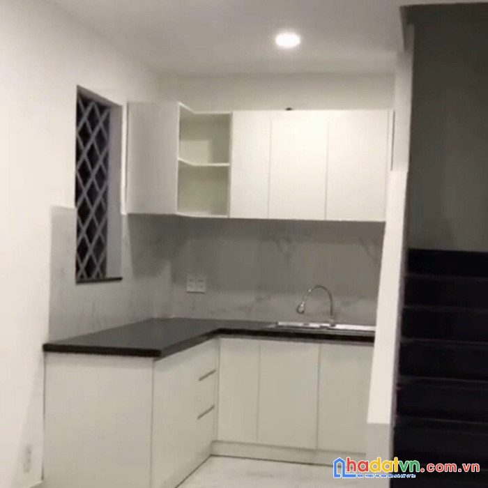 Bán nhà gò vấp 2,3 tỷ, nhang 4,2 dài 8 hẻm ba gác tung hoành