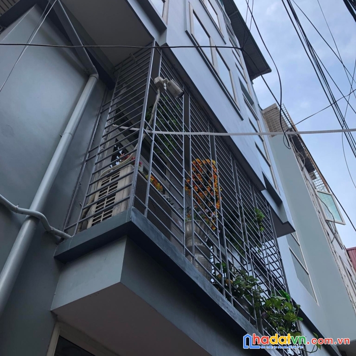 Chính chủ bán gấp yên lạc,hai bà trưng,dt 35m2,ô tô,kinh doanh,hơn 5,99 tỷ.0782479469