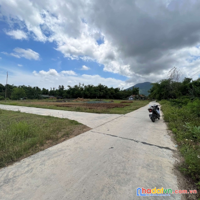 Bán đất 2 mặt tiền full thổ trung tâm thị xã ninh hoà, khánh hòa