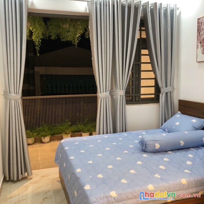 Hẻm 4m, nội thất tân phú, 3.3 x 11.5m, 2 lầu btct, lũy bán bích, dt 37m², giá 4.1 tỷ