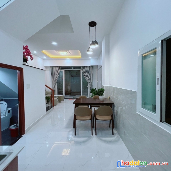 Đẹp thoáng, dân trí, lê quang định, 4.3 x 11m, 5.3 tỷ, bình thạnh, dt 47m², giá 5.3 tỷ