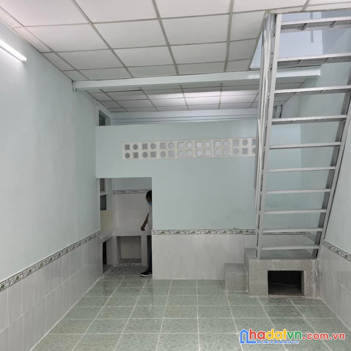 Bán nhà hiếm trên đường tô hiến thành-quận 10- 2 tầng- giá chỉ 3.6 tỷ