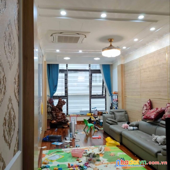 Nhà đẹp!  bán nhà phố lạc trung, ô tô vào nhà, thang máy xịn sò, 60m, 5 tầng, giá 12.8 tỷ