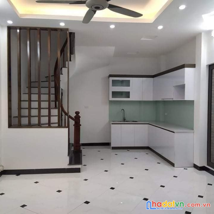 Bán nhà phố phạm ngọc thạch-đống đa, dt45m2, mt4.5m, 4.2 tỷ. 0338080356