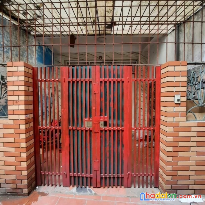 Bán gấp nhà trương định, ở hoặc cho thuê 12 triệu/tháng, ngõ thông, thông số vàng 3.99 tỷ