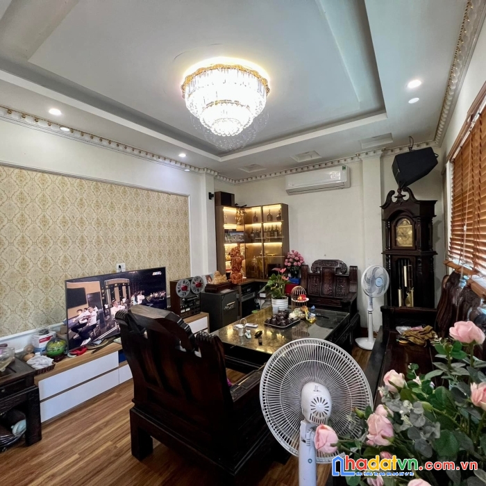 Bán nhà đường vạn phúc, lô góc, plo ô tô tránh, kd, 90m2, 7t thang máy, 19 tỷ.