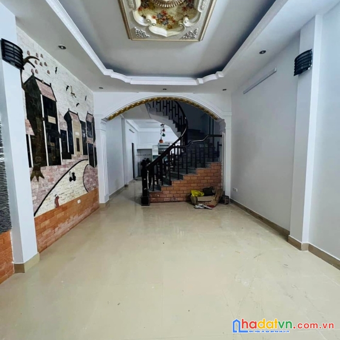 Bán gấp chuyển biệt thự, tôn đức thắng, đống đa, kd, 43m, 5t, 4mmt, 5.79 tỷ