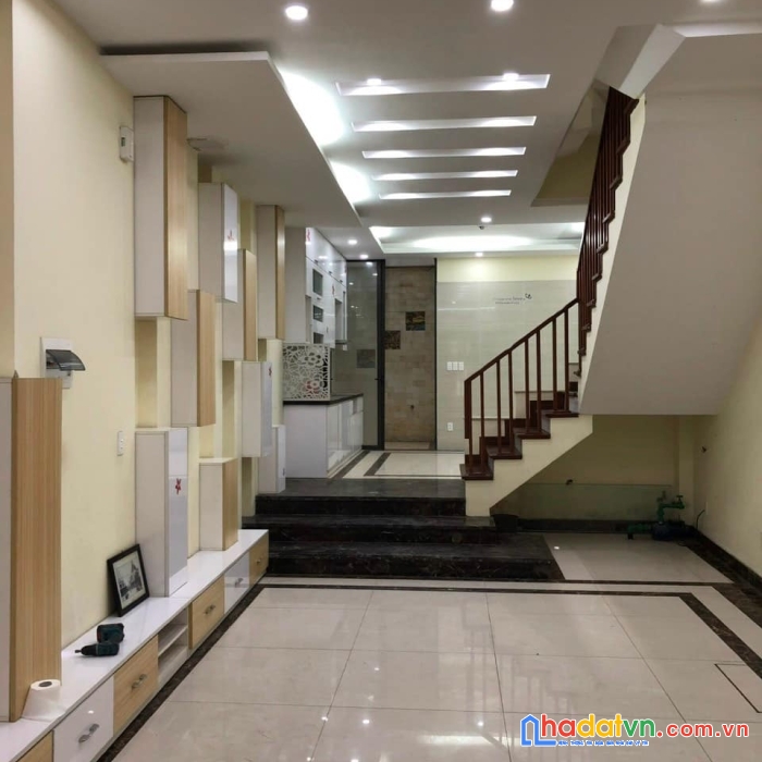 Bán nhà thái hà, 5 tầng, phân lô ,ôtô, trung tâm, giá chỉ 8.6 tỷ