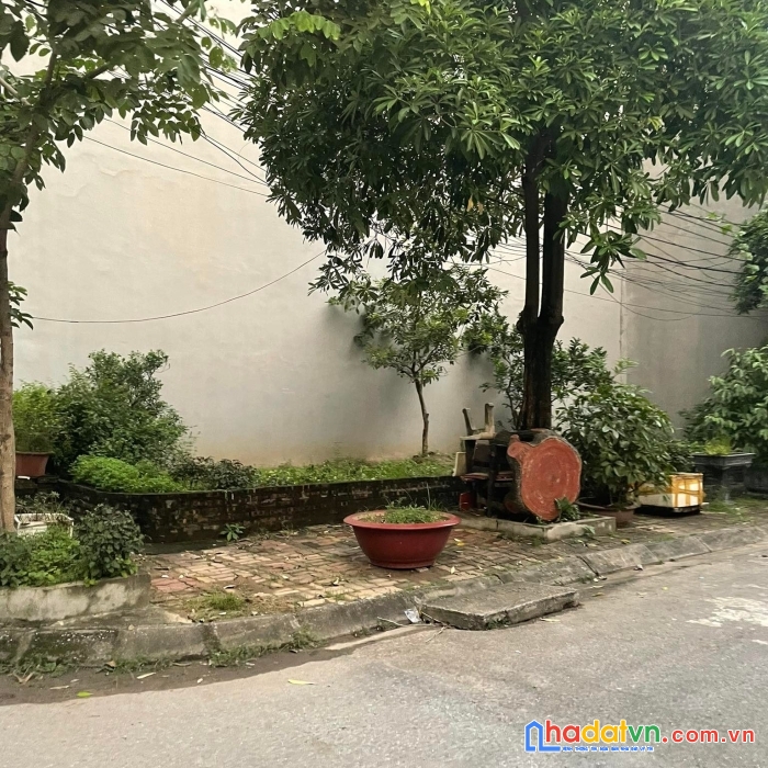 55m2, lô góc tại phố đức thượng, hoài đức, giá nhỉnh 2 tỷ.