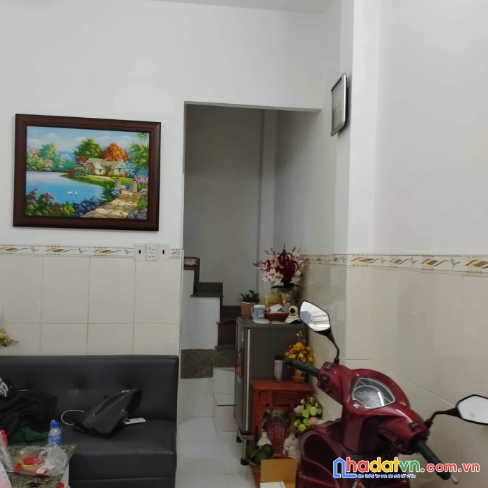 Quận 3 hai bà trưng - 4 tầng - nhỉnh 3.2 tỷ.